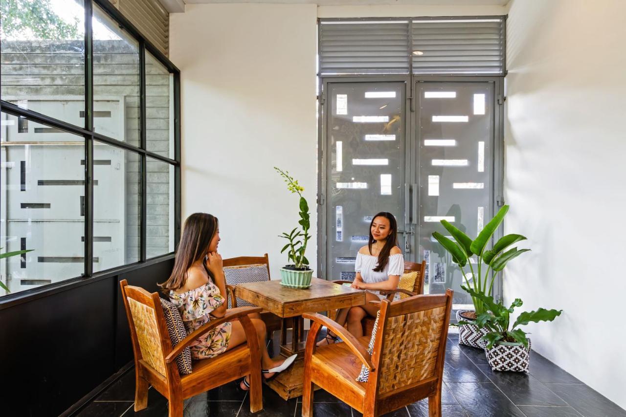 דנפסאר Seruni Guest House מראה חיצוני תמונה